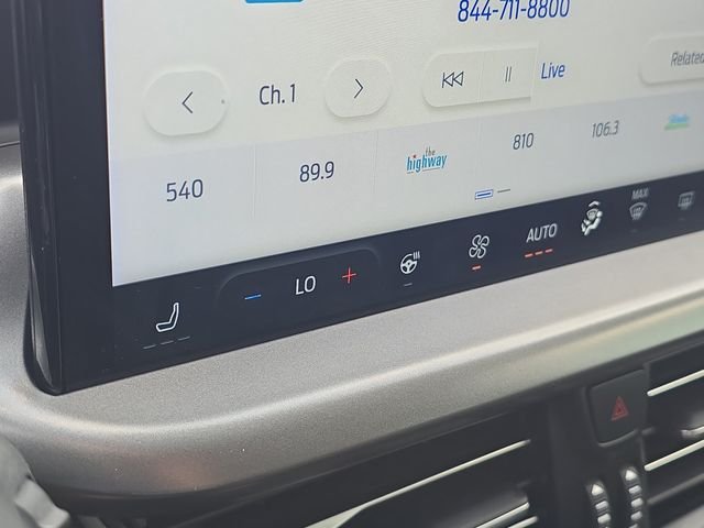 Certified Used 2023 Oxford White Ford Active image 19