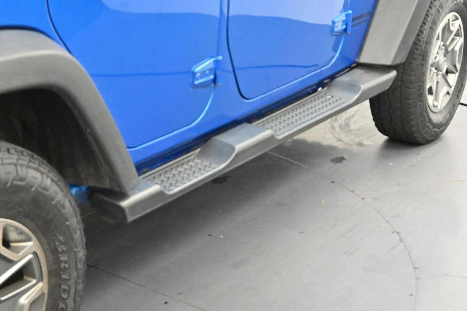 Used 2016 Hydro Blue Pearl Jeep Rubicon image 9