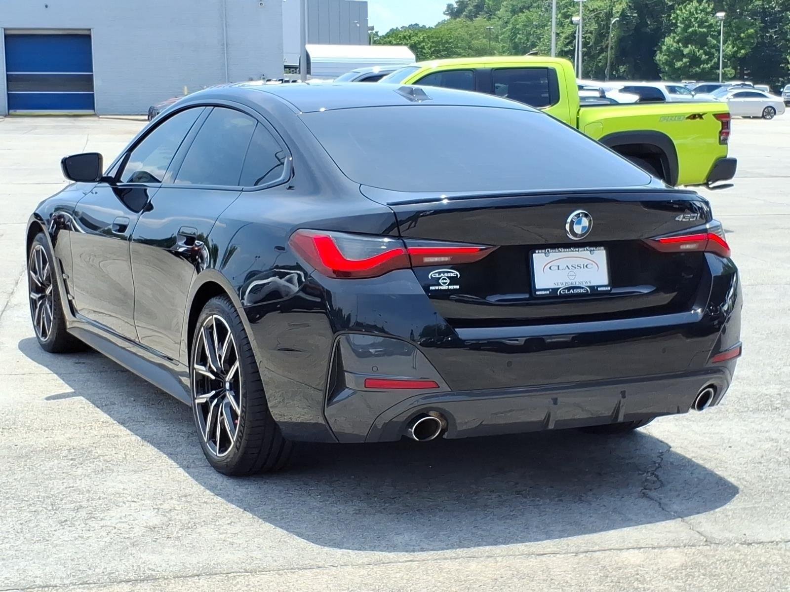 Used 2022 Black Sapphire Metallic BMW 430i image 9