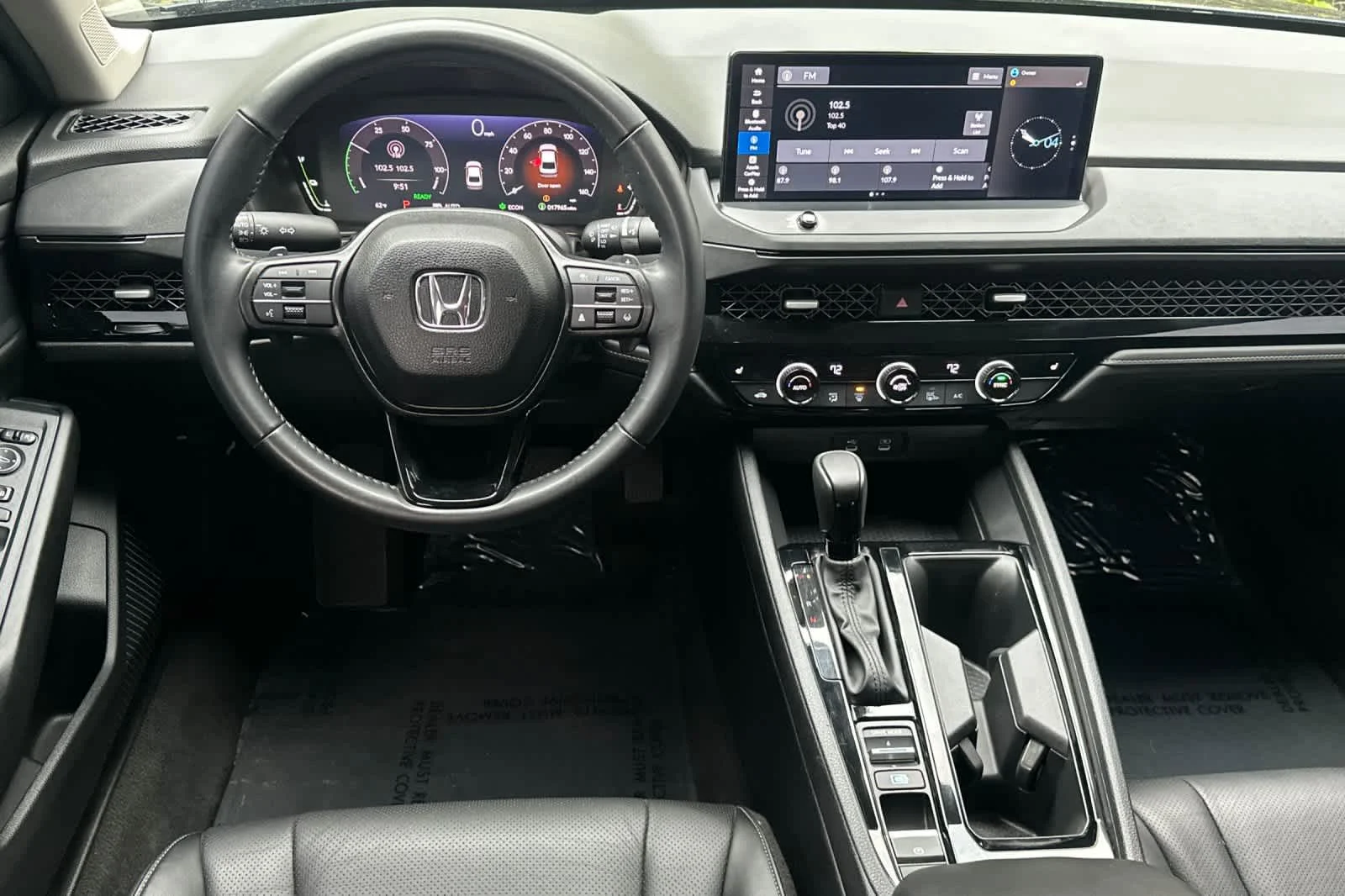 Used 2024 Canyon River Blue Metallic Honda EX-L image 15