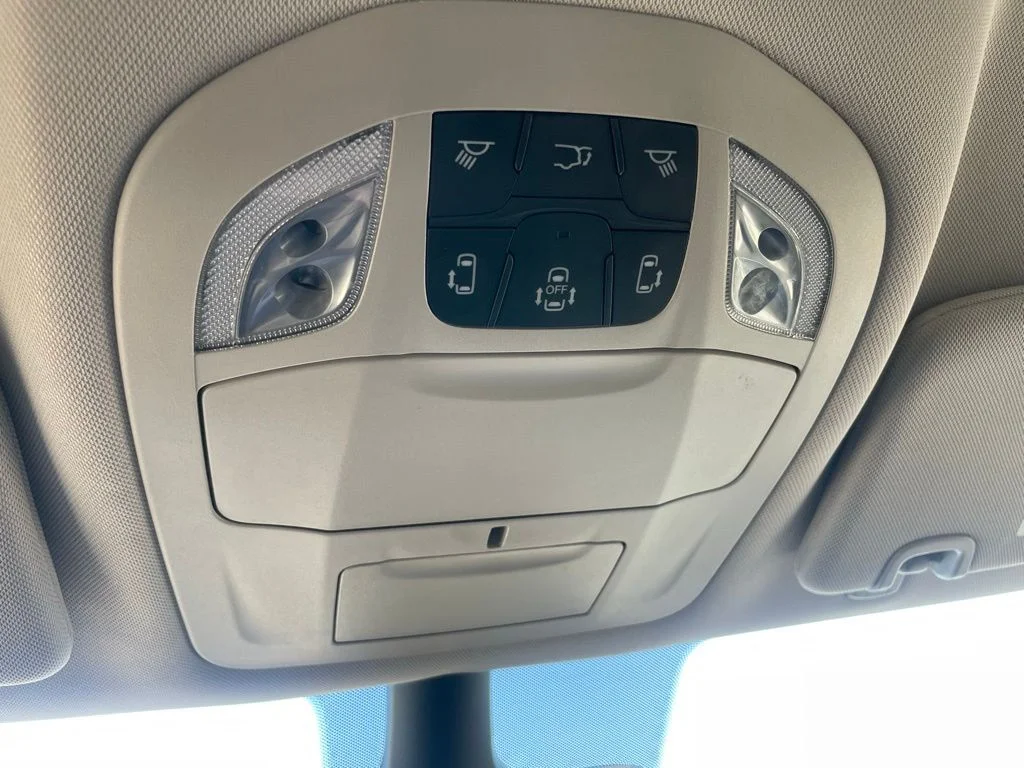 2024 Chrysler Pacifica Touring L - Photo 51