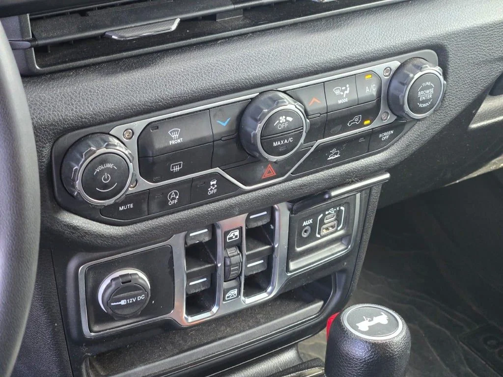 Certified Used 2024 White Jeep Sport S image 20