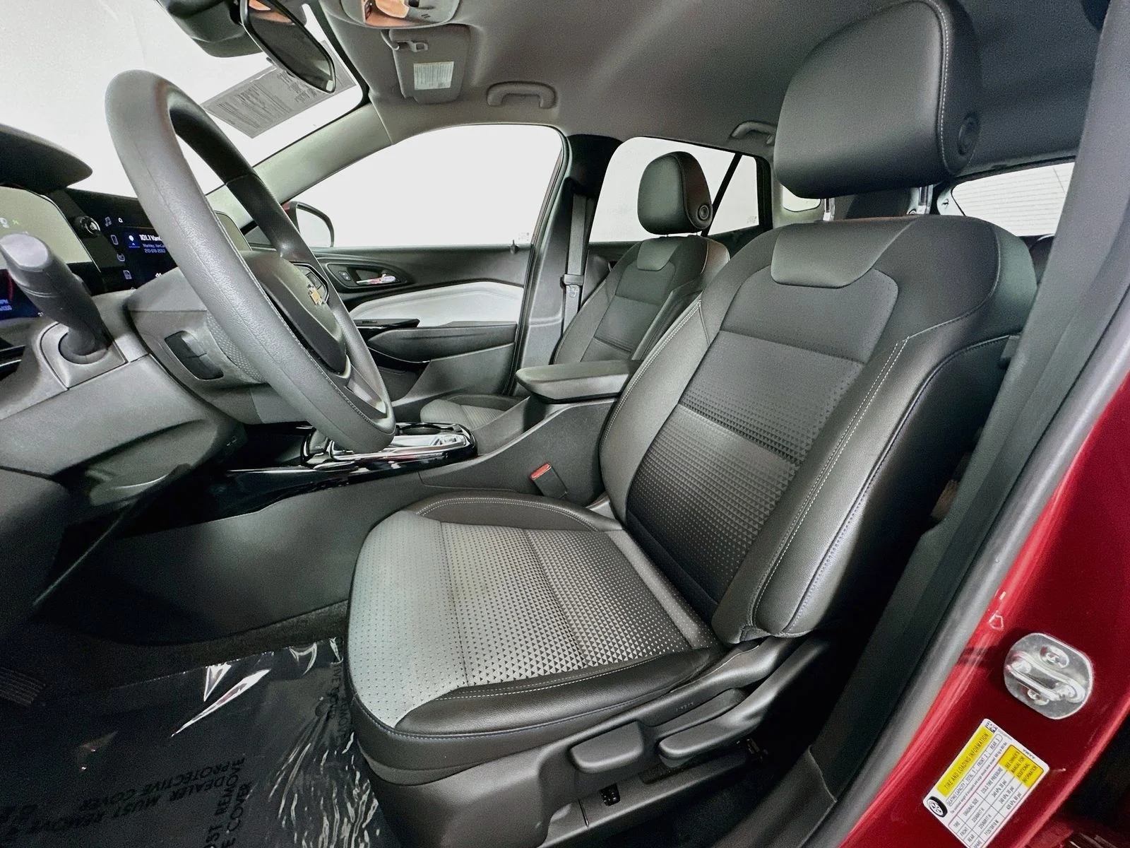 Used 2025 Crimson Metallic Chevrolet LT image 20