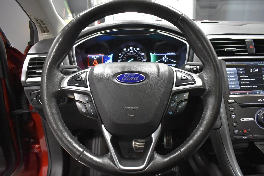 Used 2016 Red Ford Titanium image 27