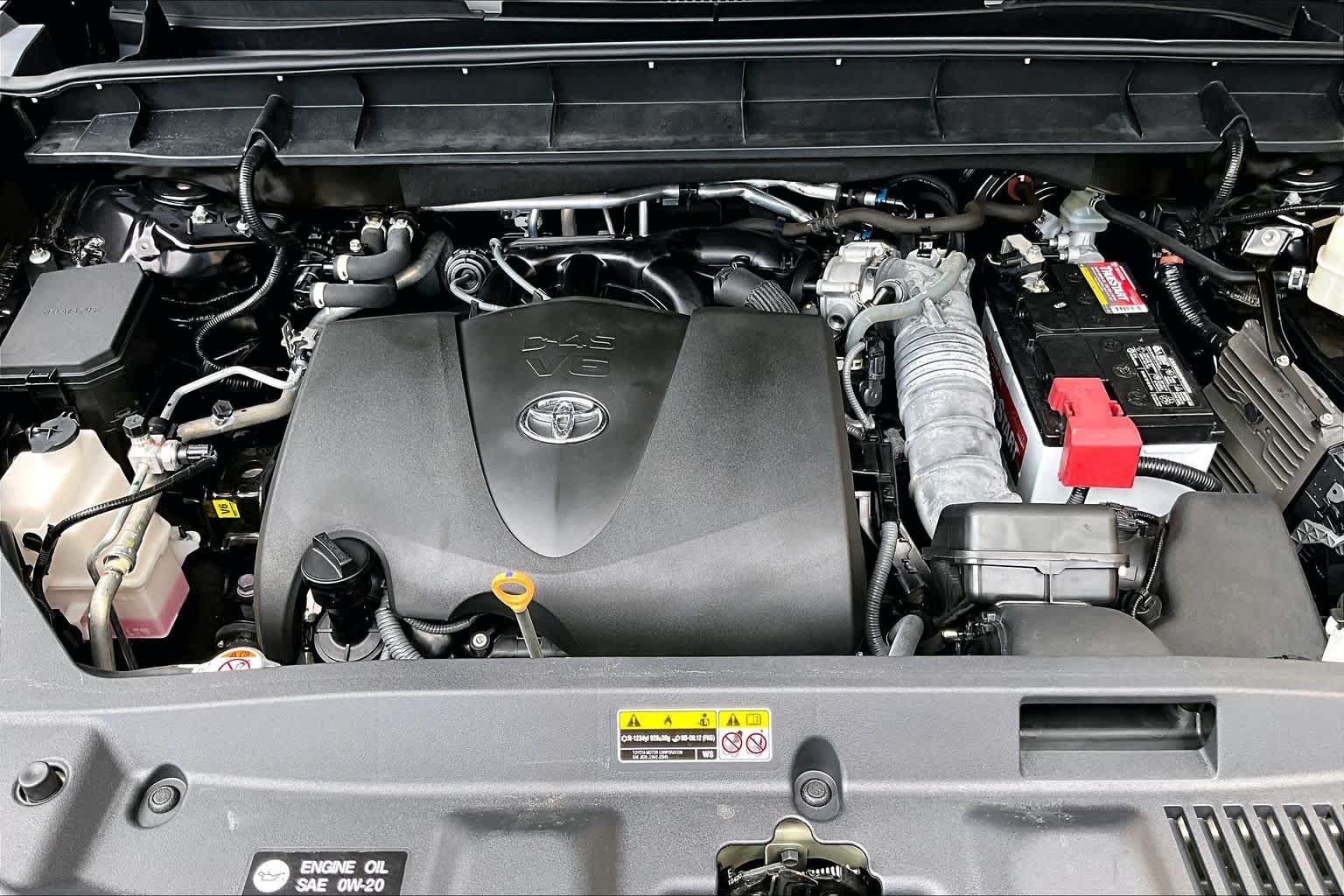 Used 2022 Opulent Amber Toyota XLE image 32