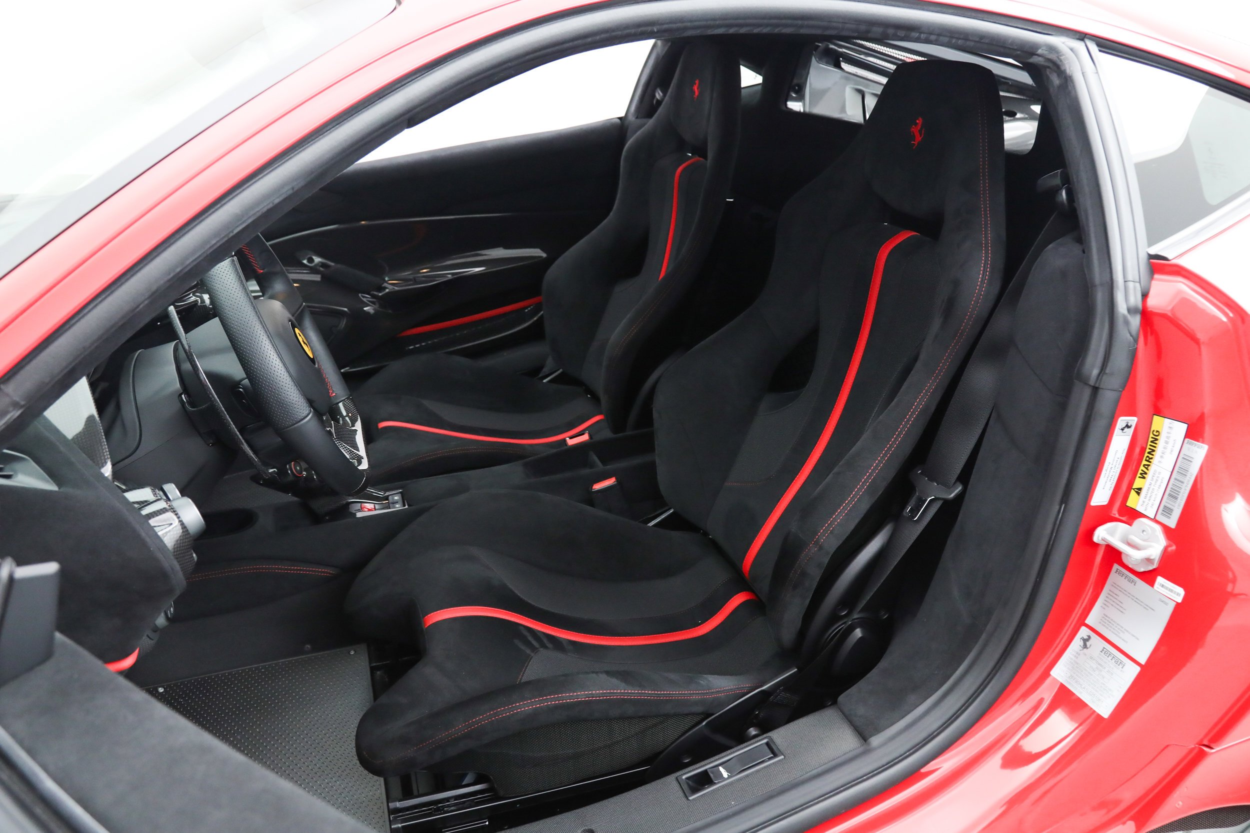Certified Used 2020 Red Ferrari  image 5