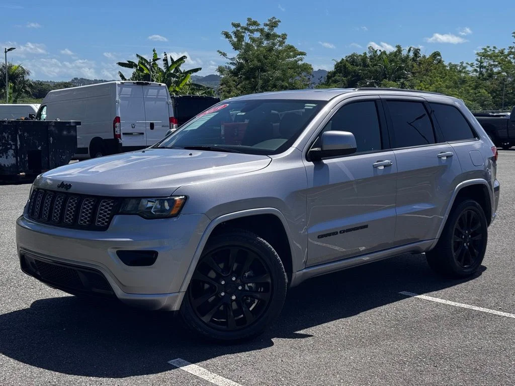 2019 Jeep Grand Cherokee Altitude 4WD's photo