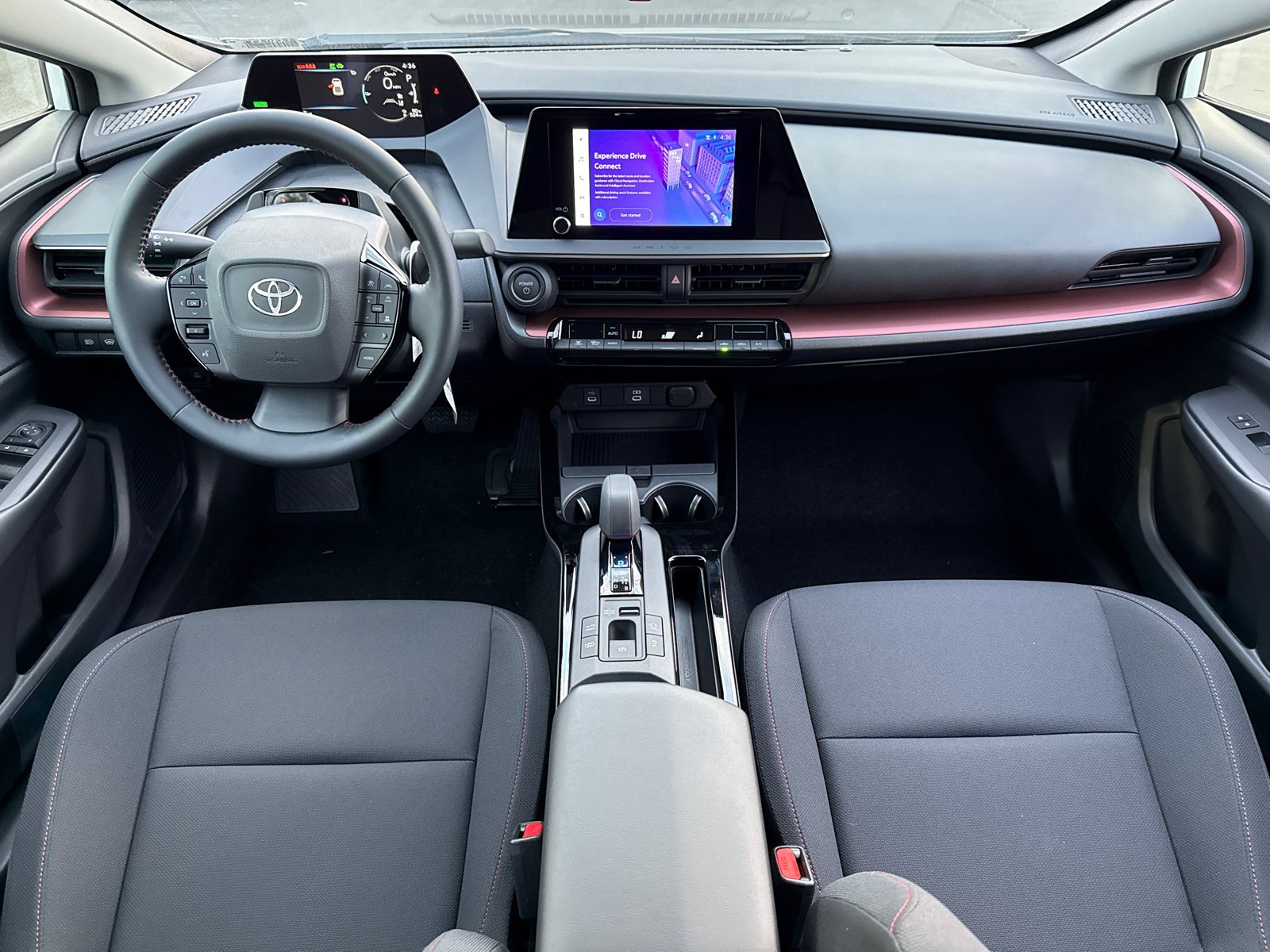 New 2026 Wind Chill Pearl <sup>1</sup> Toyota  SE image 20
