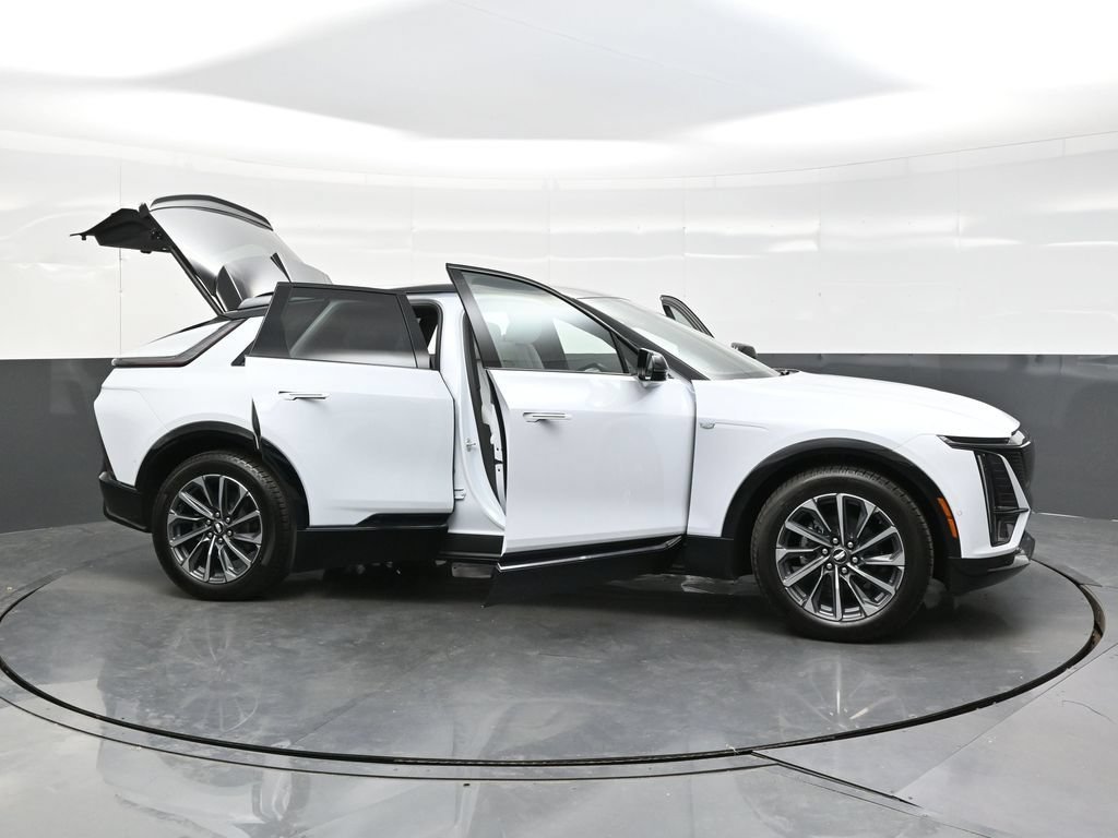 2026 Cadillac LYRIQ Sport - Photo 44