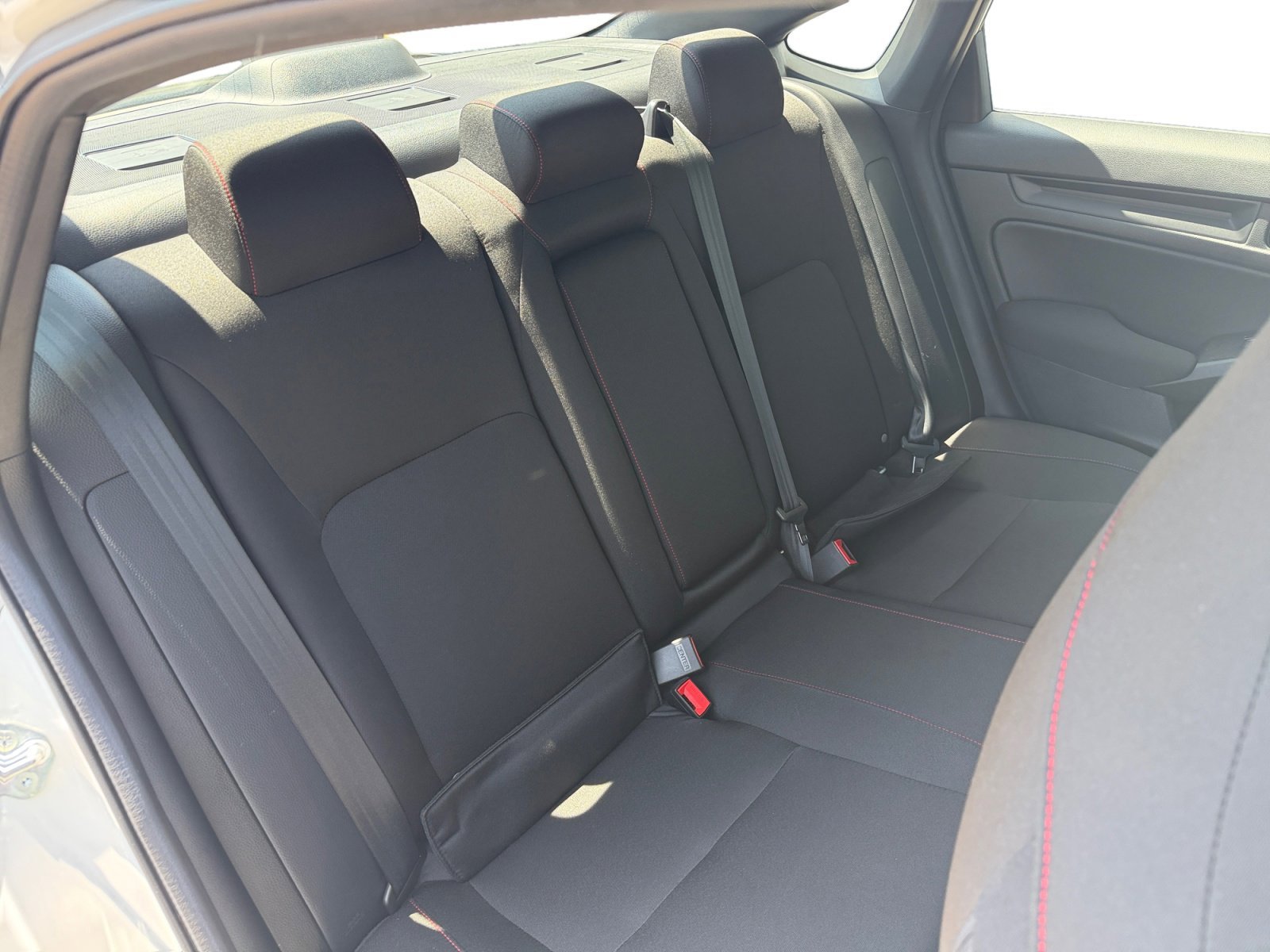 Used 2025 White Honda  image 34