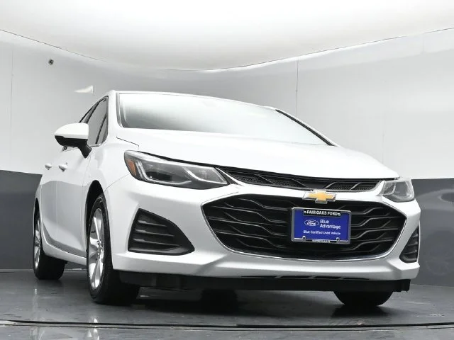 Certified Used 2019 Summit White Chevrolet LT image 36