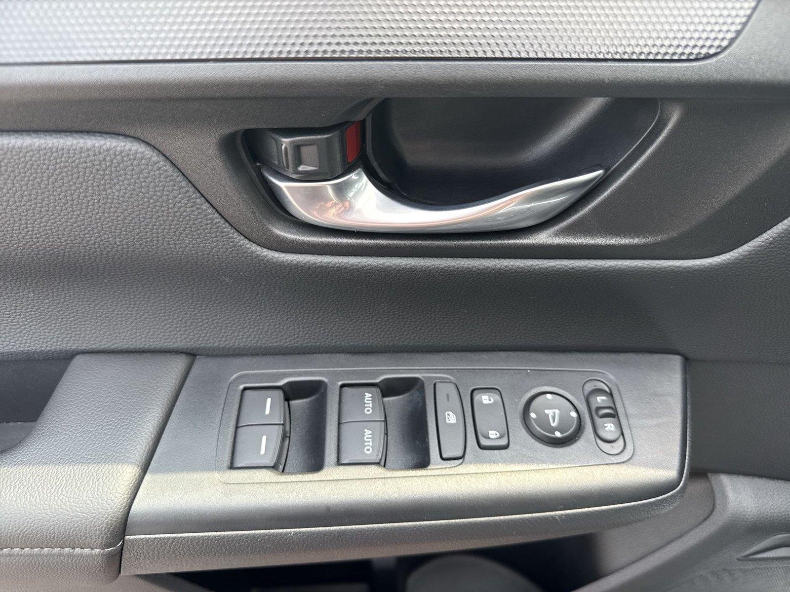 2026 Honda CR-V EX - Photo 13