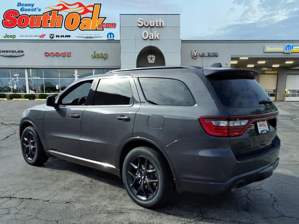 New 2026 Vapor Gray Exterior Paint Dodge GT Plus HEMI V8 image 3