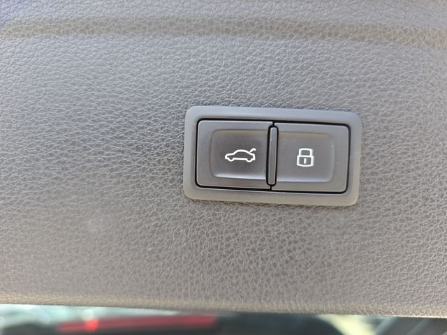 Used 2021 Black Audi 55 Premium image 16