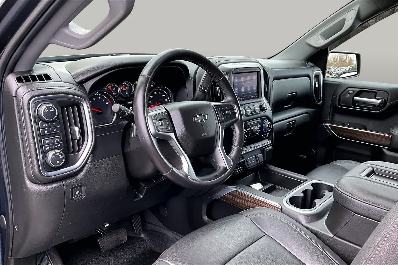 Used 2021 Shadow Gray Metallic Chevrolet RST image 16