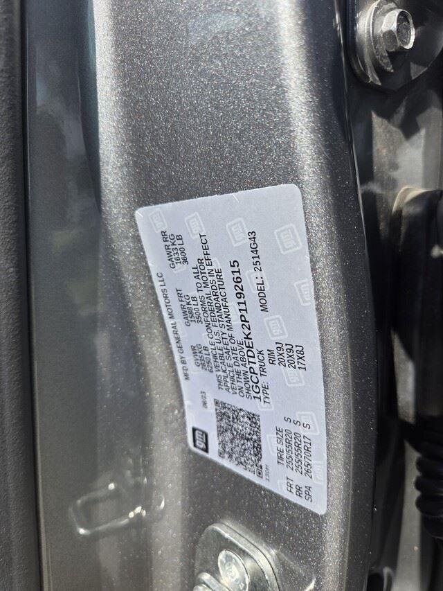 Used 2023 Sterling Gray Metallic Chevrolet 4WD Z71 image 35