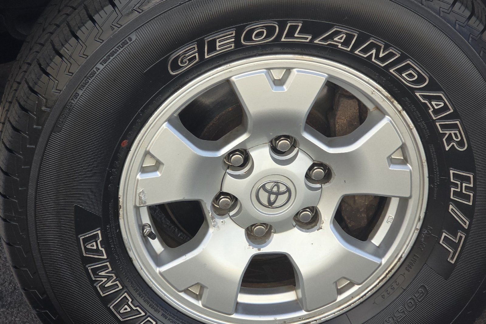 Used 2013 Black Toyota Base image 23