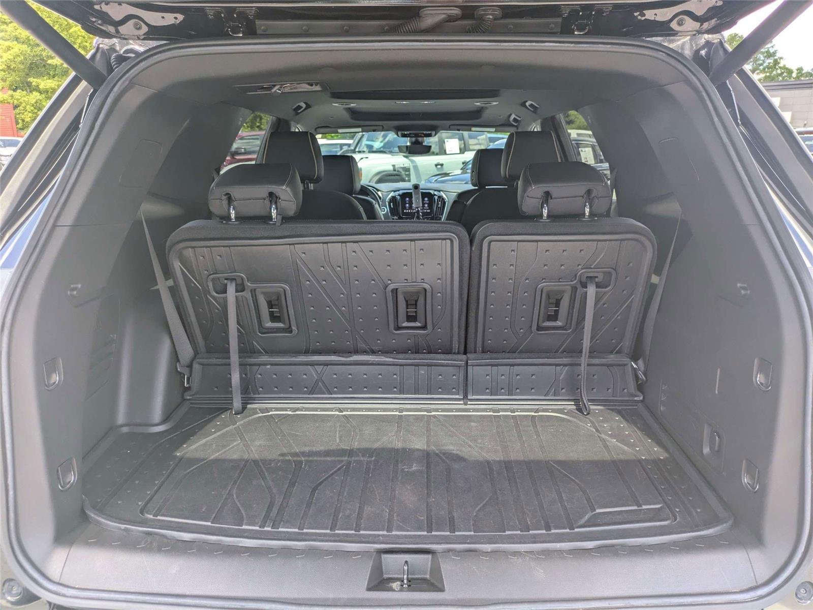 Used 2023 Mosaic Black Metallic Chevrolet Premier image 15