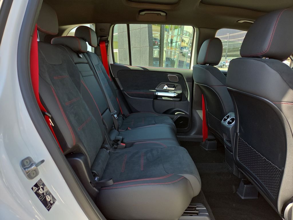 New 2026 Polar White Mercedes-Benz GLB 35 AMG® image 16