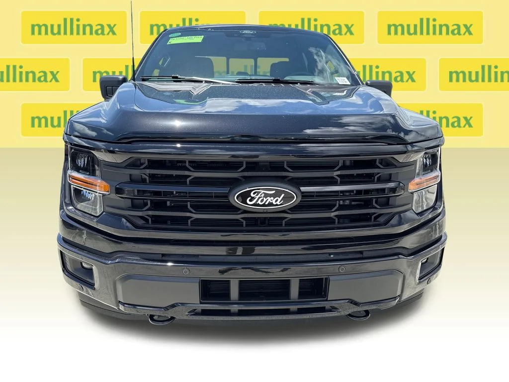 New 2026 Black Ford XLT image 21