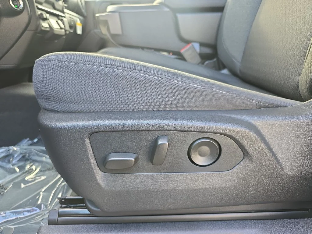 2026 Chevrolet Silverado 2500 HD Custom - Photo 30