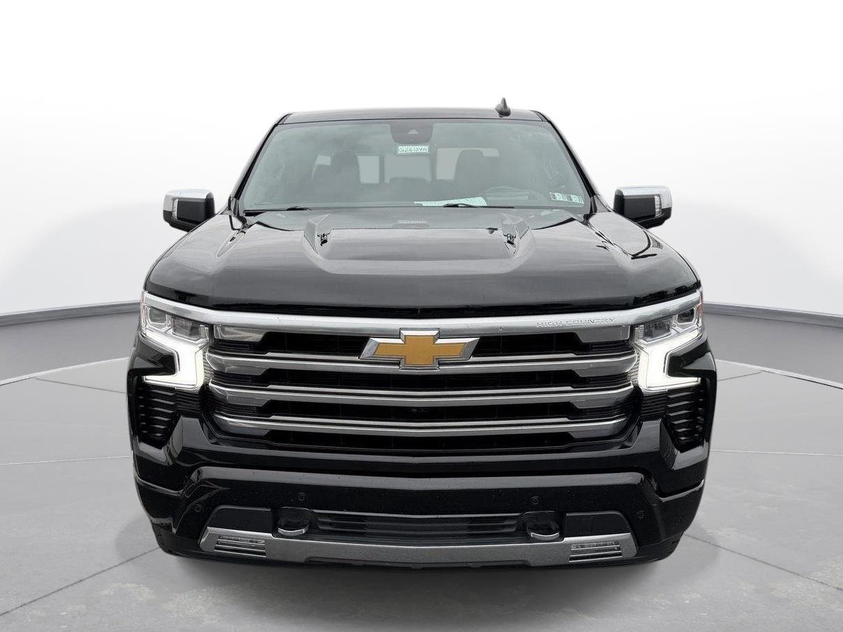 Used 2023 Black Chevrolet High Country image 7