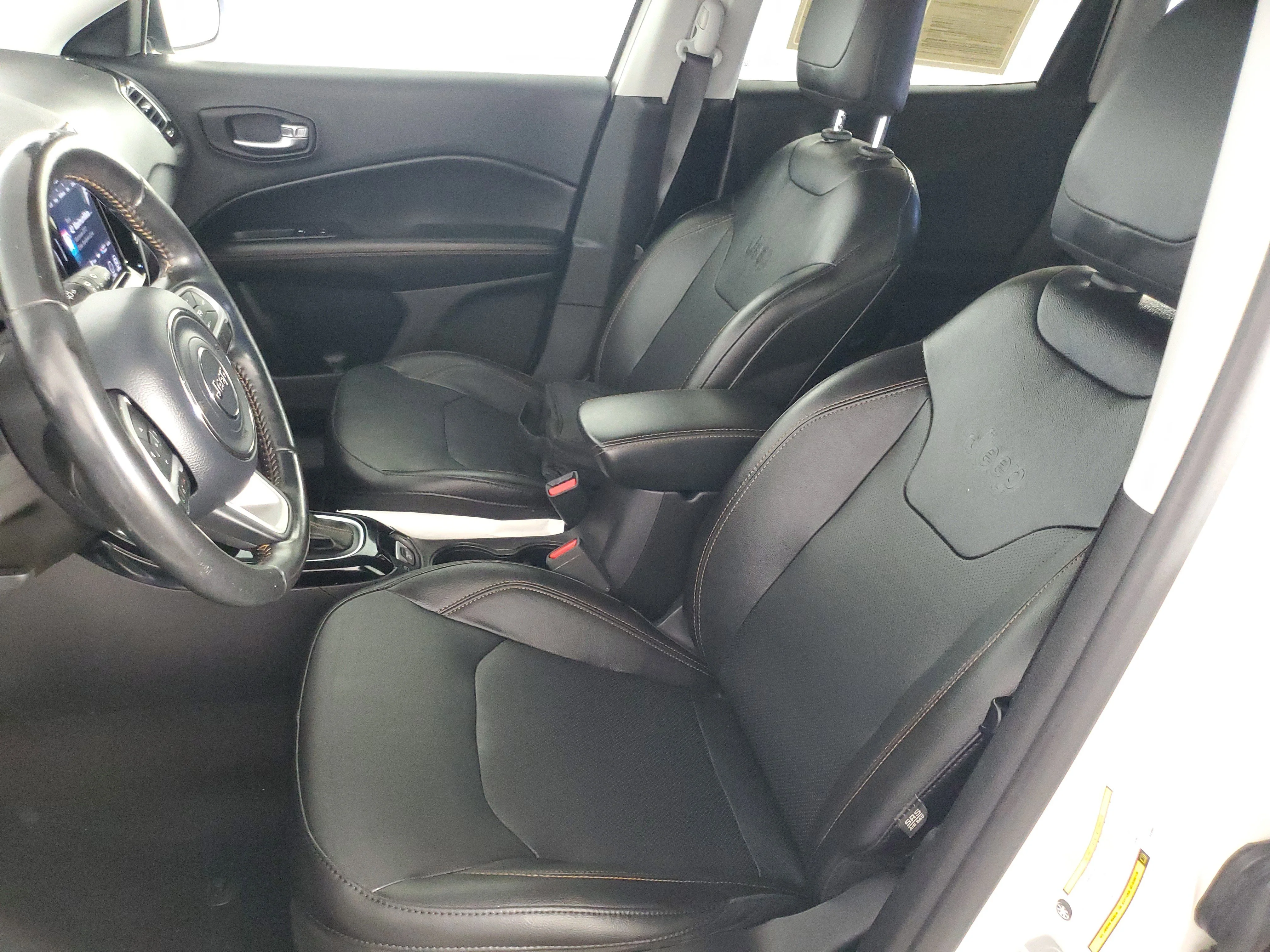 Used 2020 White Clearcoat Jeep Limited image 12