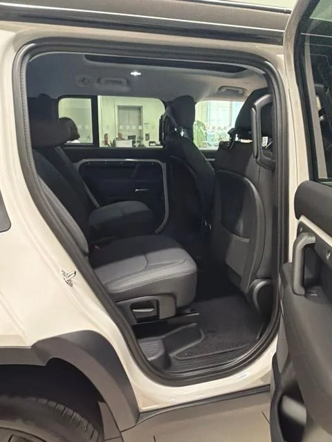 New 2026 Borasco Grey Land Rover S image 7