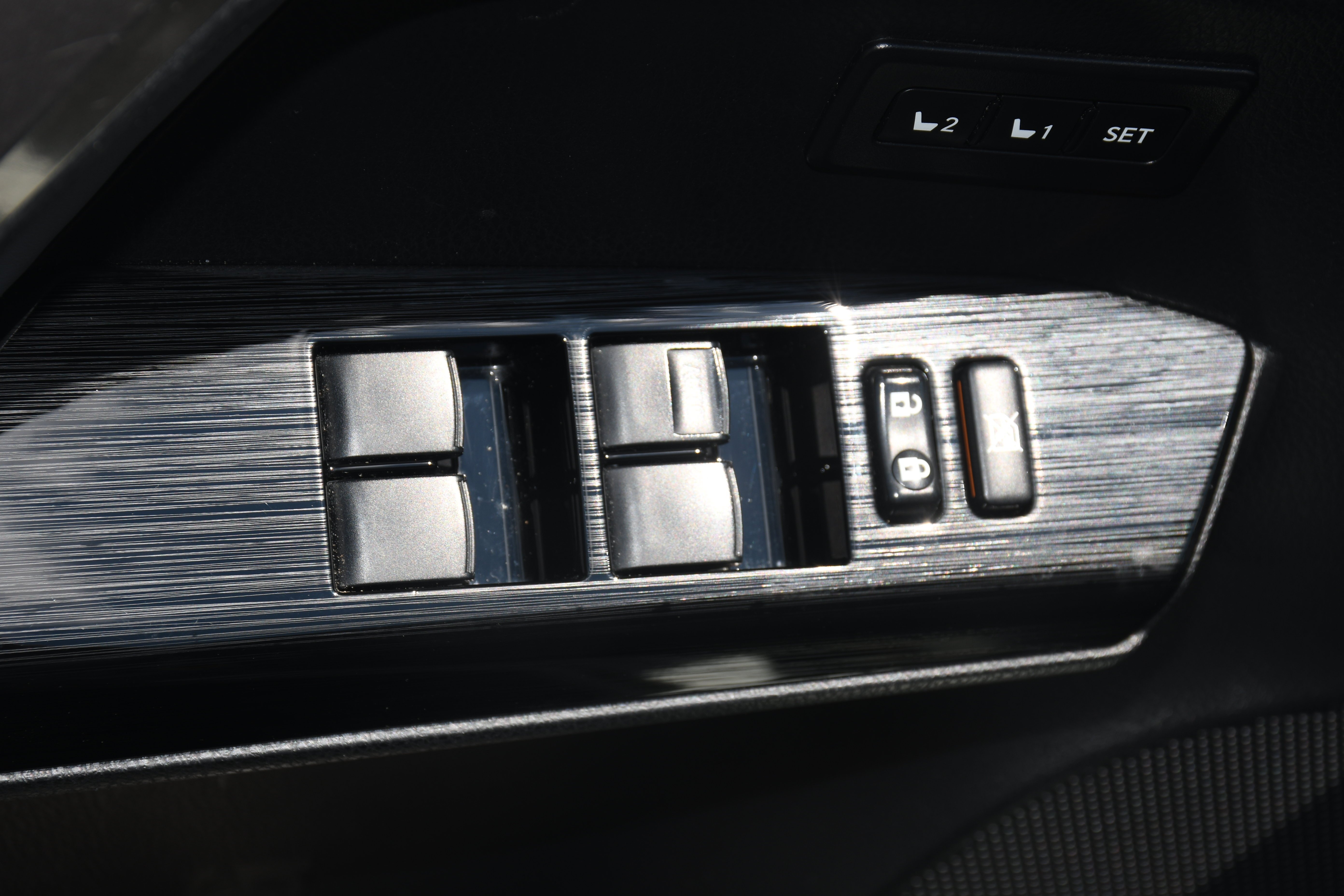 Used 2018 Silver Toyota Limited image 10