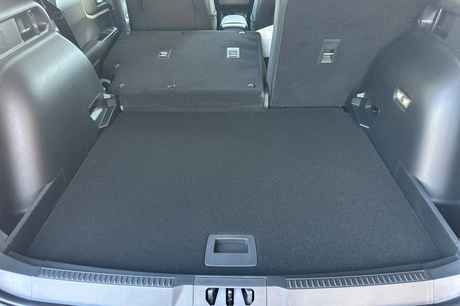 New 2026 Carbonized Gray Metallic Ford Big Bend® image 11