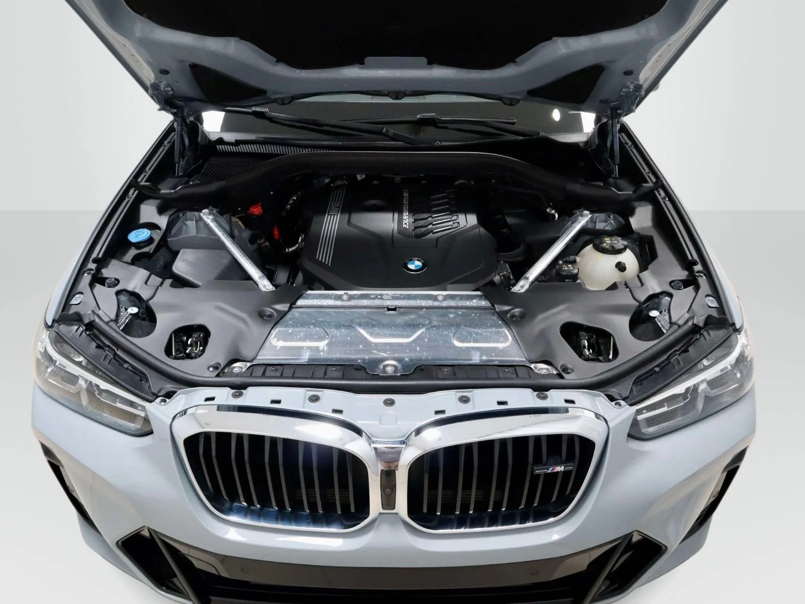 Used 2024 Brooklyn Grey Metallic BMW M40i image 10
