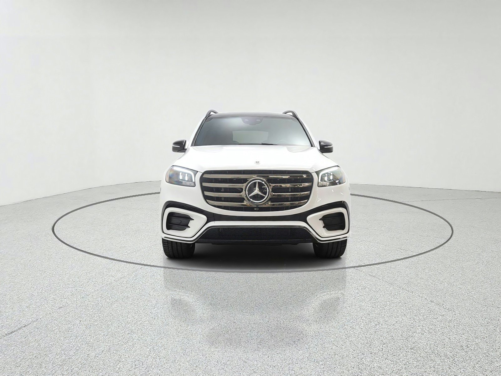Certified Used 2024 Polar White Mercedes-Benz GLS 450 4MATIC® SUV image 2