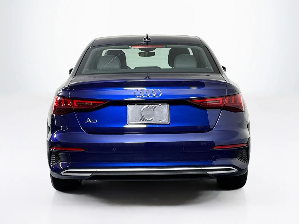 Used 2023 Navarra Blue Metallic Audi 40 Premium Plus image 4