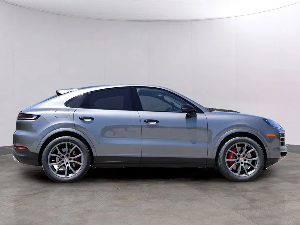Used 2024 Quartzite Grey Metallic Porsche S image 9