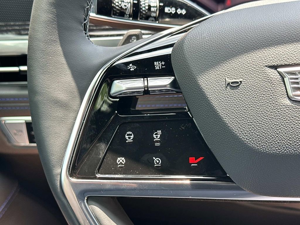 2026 Cadillac Escalade IQ Luxury - Photo 24