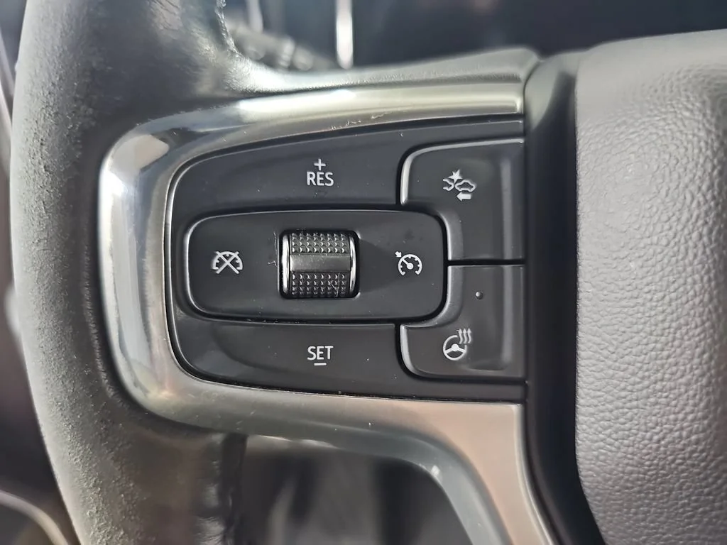 Used 2022 Cherry Red Tintcoat Chevrolet RST image 21