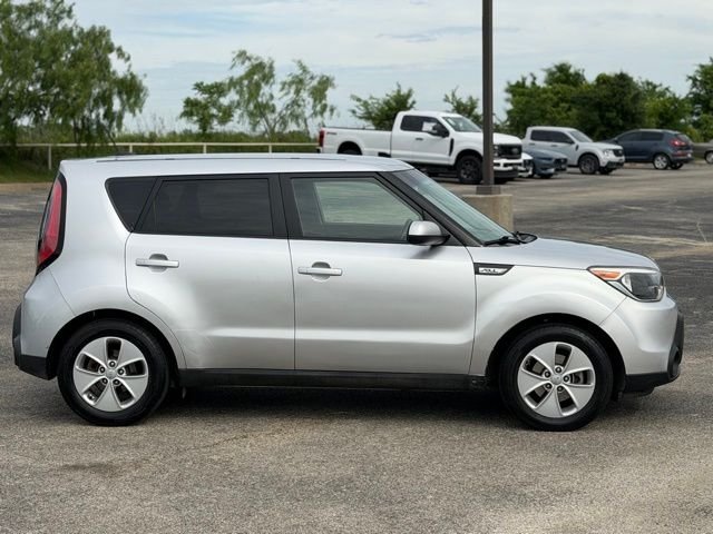 Used 2015 Kia Soul Base with VIN KNDJN2A26F7814963 for sale in Ennis, TX