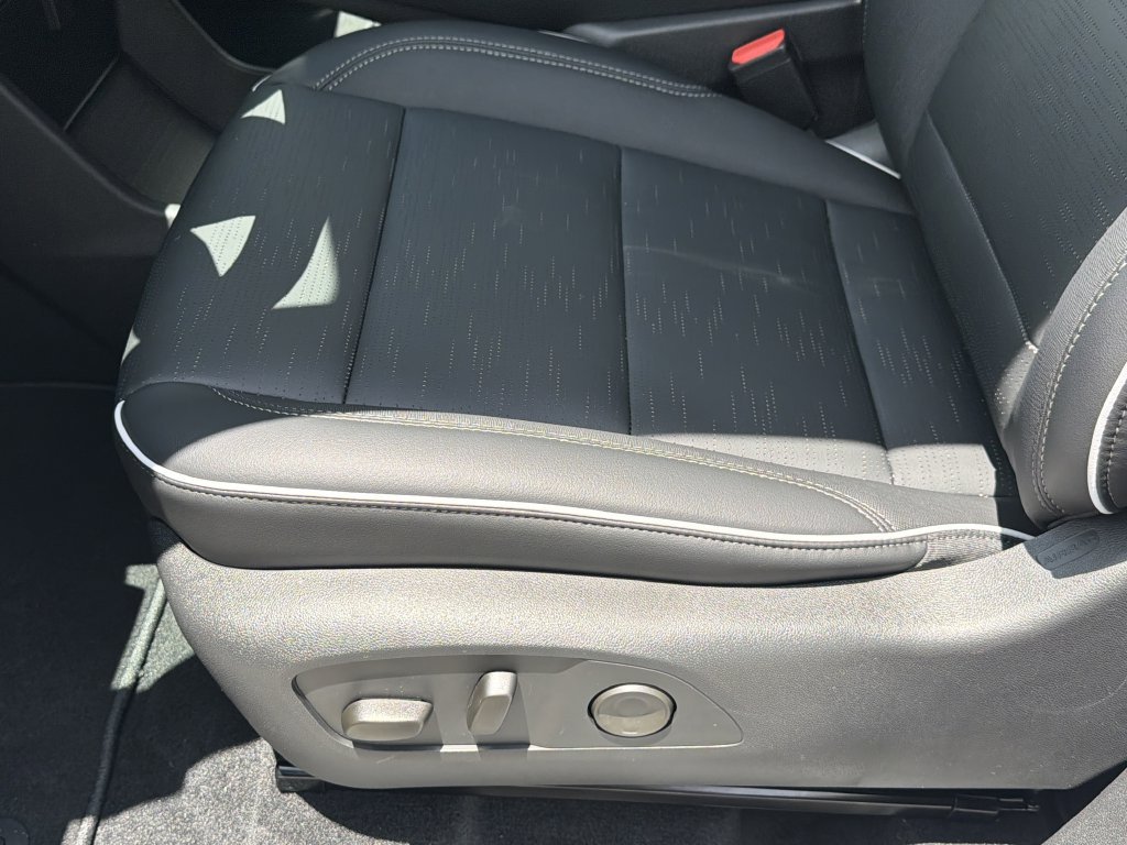 2026 Buick Enclave Sport Touring - Photo 22