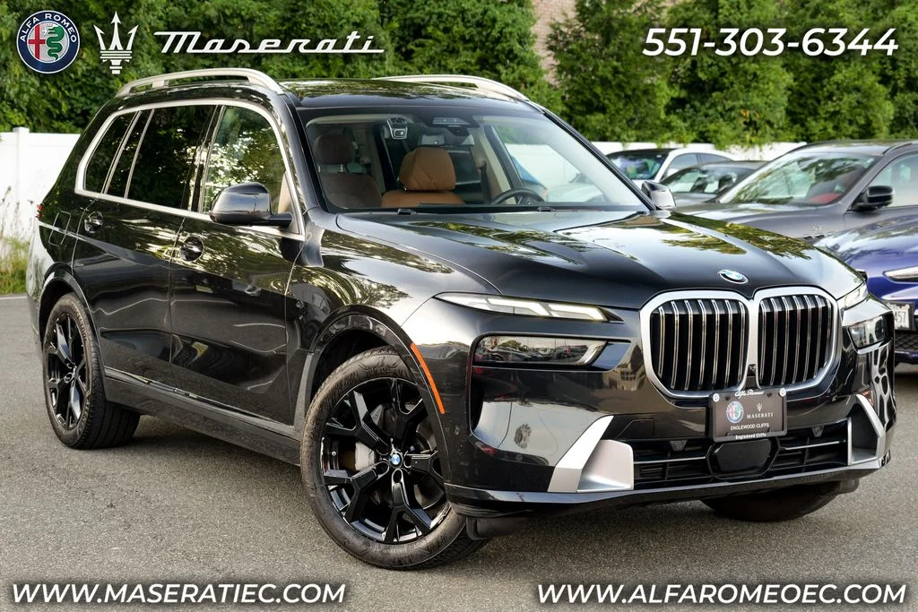 2024 BMW X7 40i
