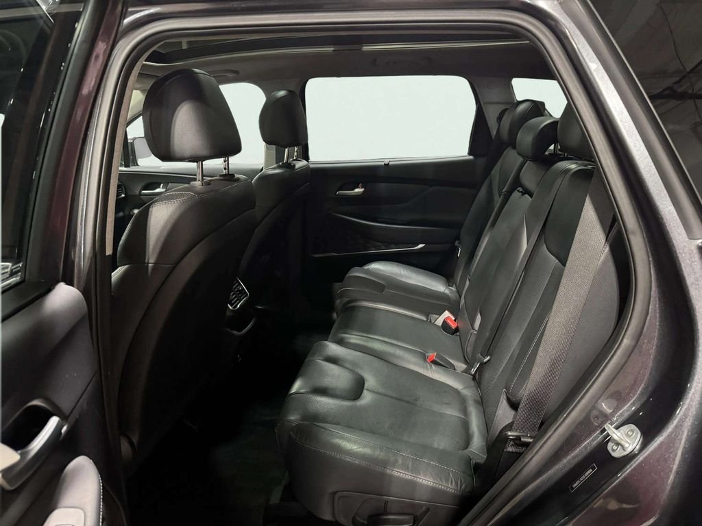 2020 Hyundai Santa Fe Limited - Photo 25