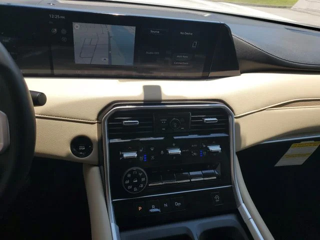 New 2026 Aspen White TriCoat Nissan Platinum image 8