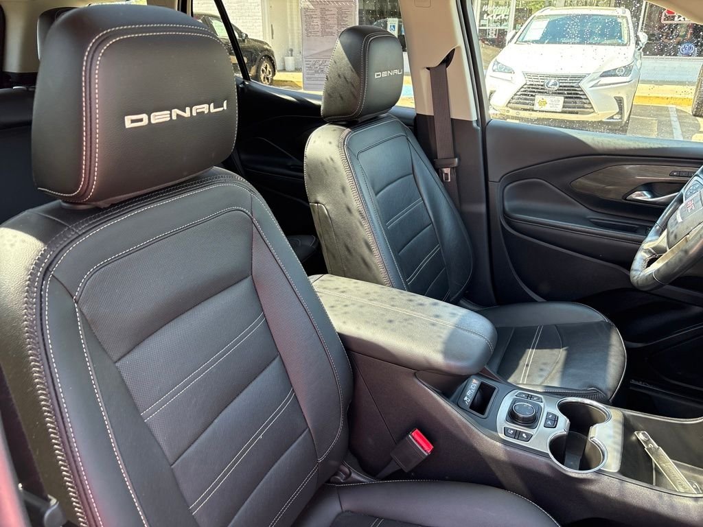 Used 2024 Black GMC Denali image 23