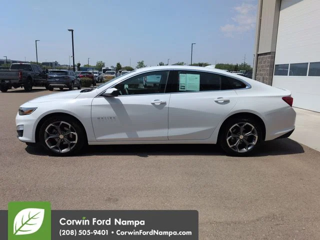 Used 2024 Summit White Chevrolet  image 6