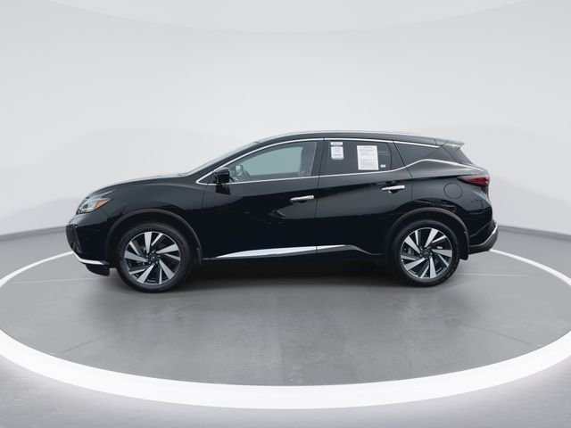 Used 2023 Black Nissan SL image 5