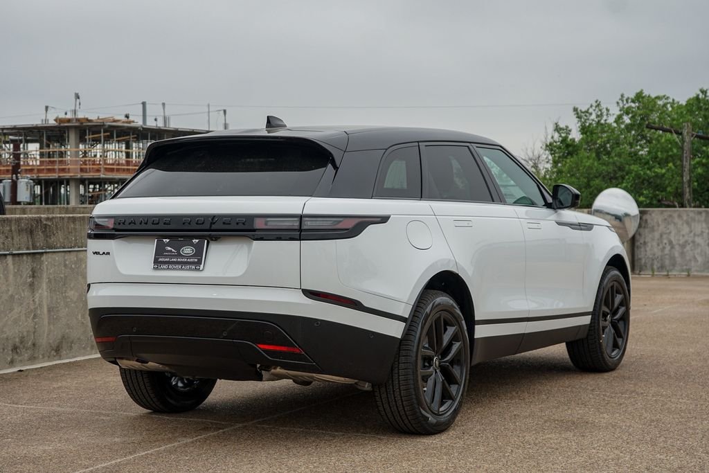 New 2026 Fuji White Land Rover S image 7