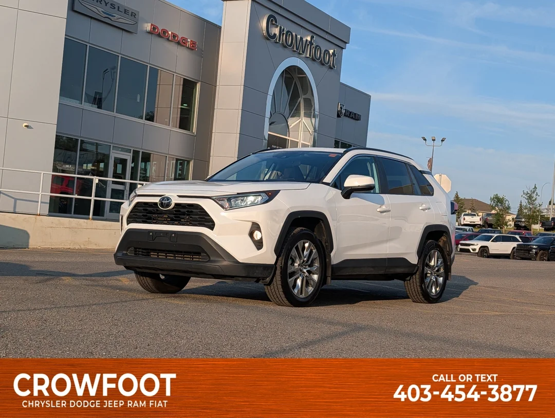 Certified Used 2019  Toyota XLE - - AWD - Leather - Sunroof - Power Liftgate - CarPlay - Safety Sense 2.0 & More! image 1