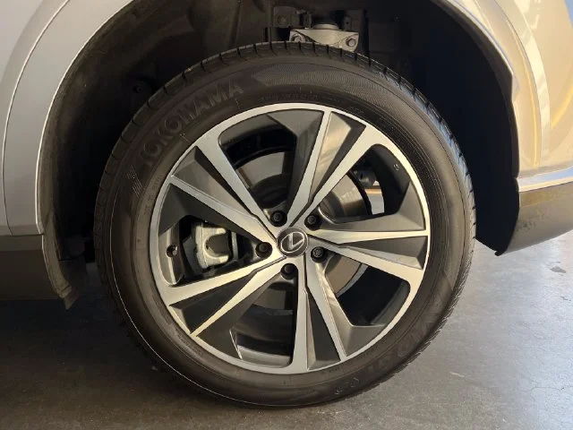 Used 2025 Iridium Lexus 350 Premium image 10