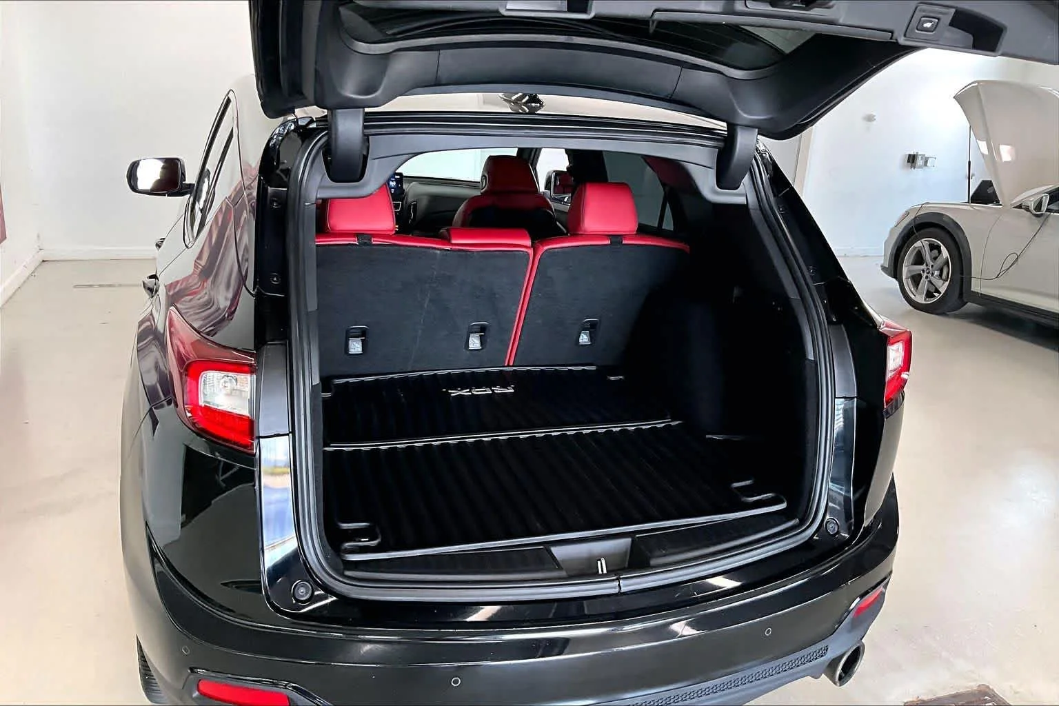 Used 2019 Majestic Black Pearl Acura SH-AWD A-Spec image 16