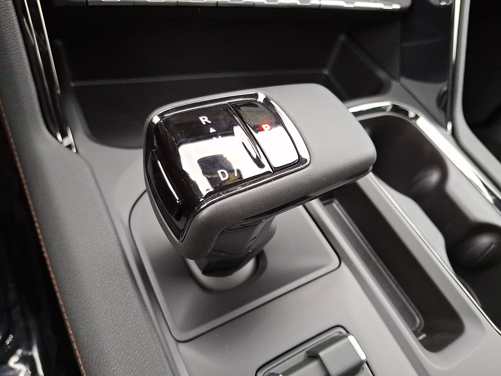 2026 GMC Sierra 1500 AT4 - Photo 7