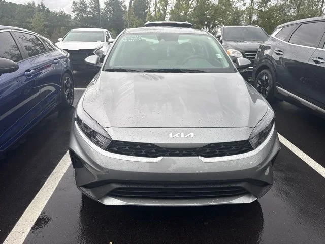 Used 2024 Gray Kia LXS image 2
